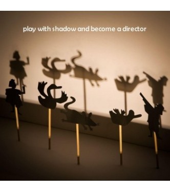 teatro con sombras con linterna