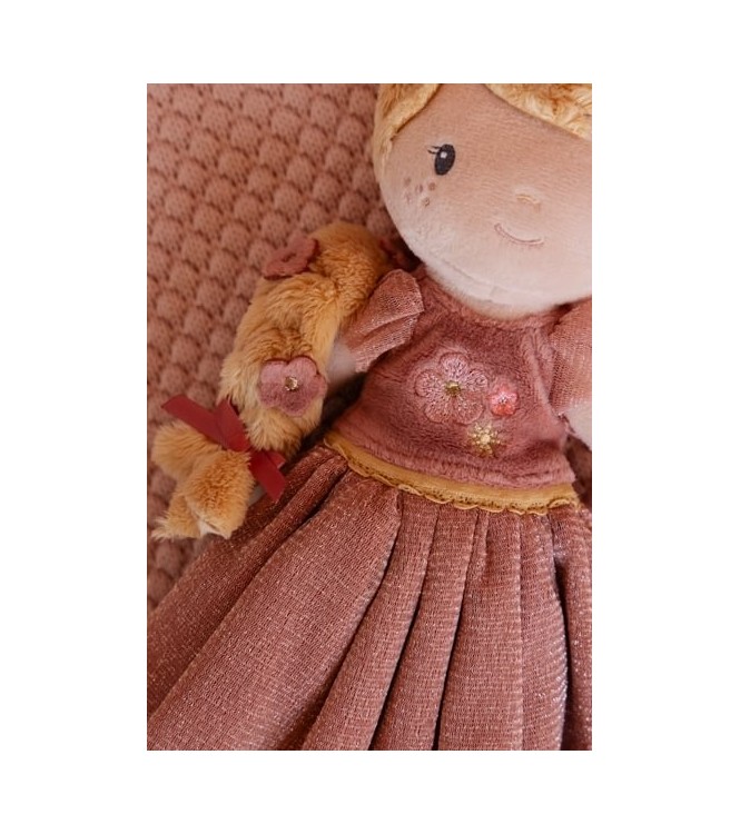 JULIA PRINCESA MUÑECA BLANDITA