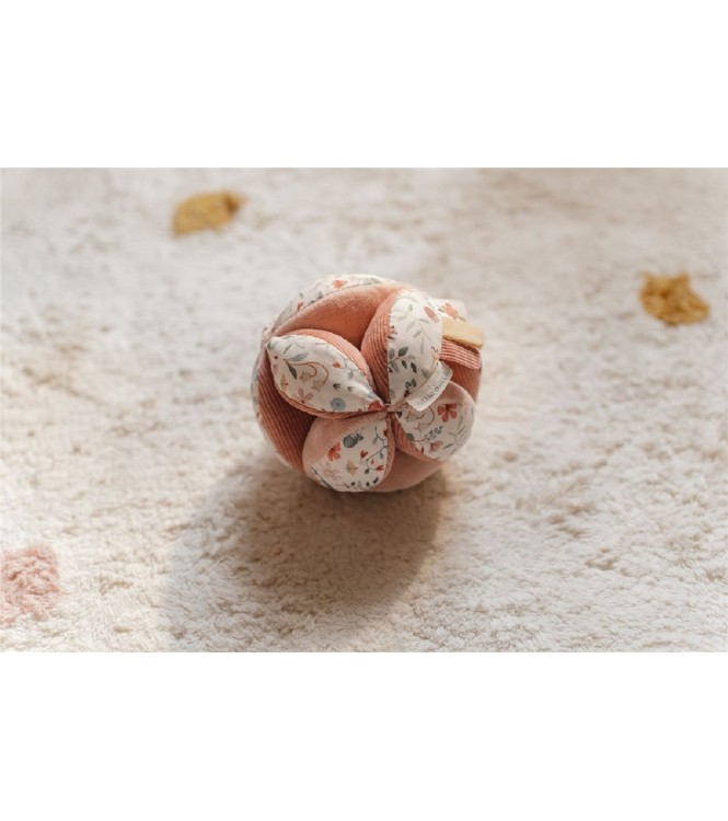PELOTA MONTESSORI FAIRY GARDEN
