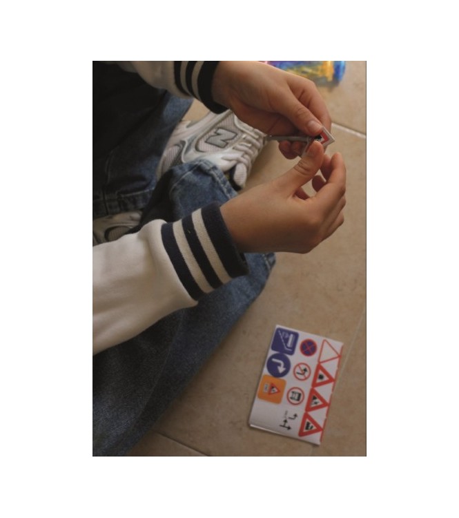 Nomic Vroom 60 pieces