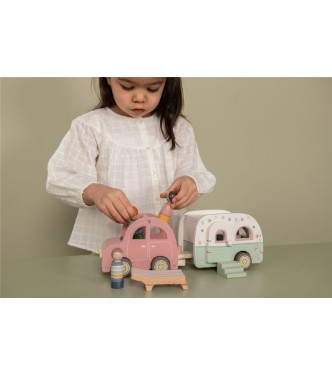 SET COCHE Y CARAVANA LITTLE DUTCH