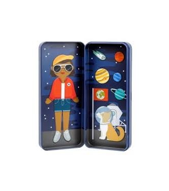 Magnetico space bound